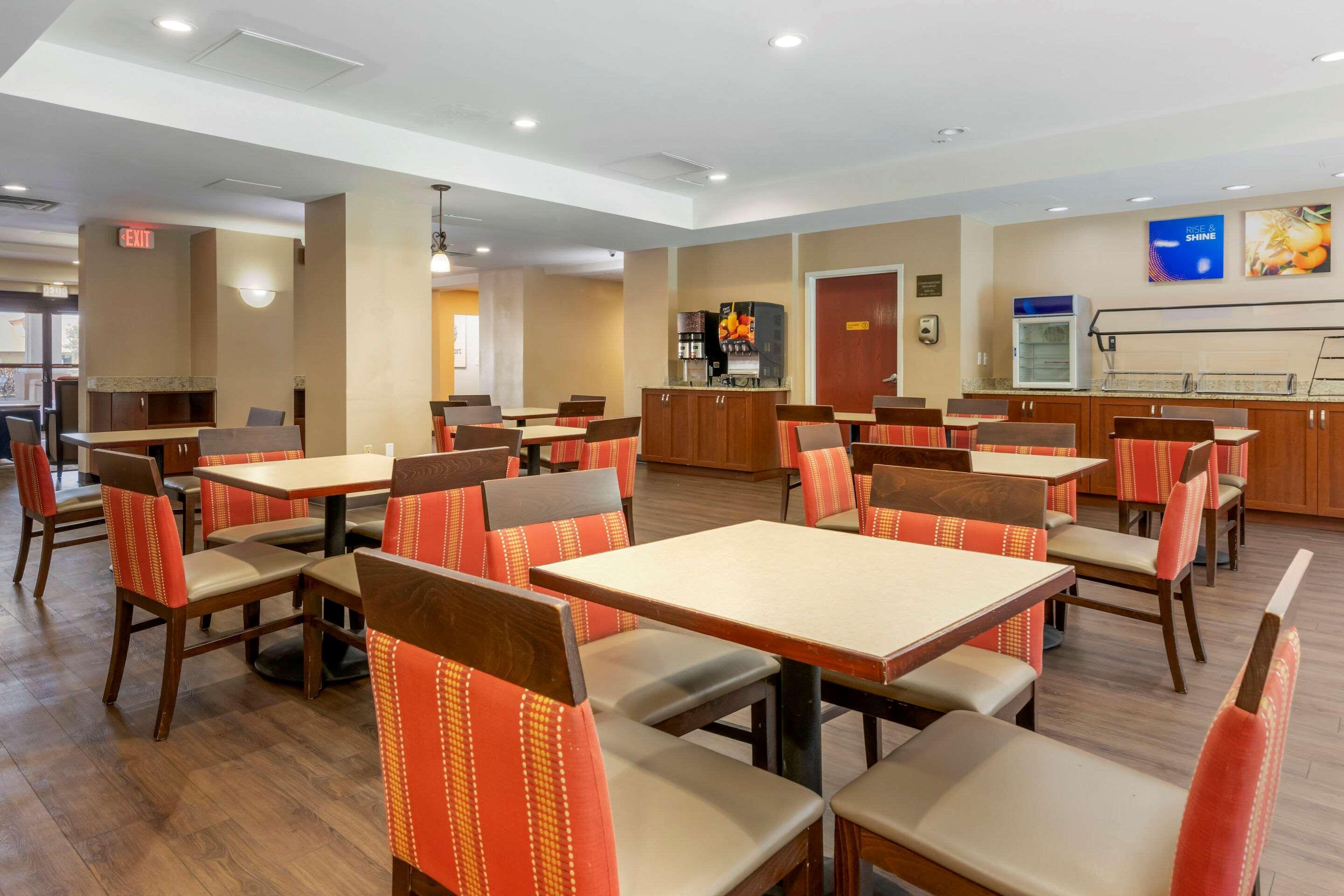 国际大道康福特茵酒店 Windermere 外观 照片